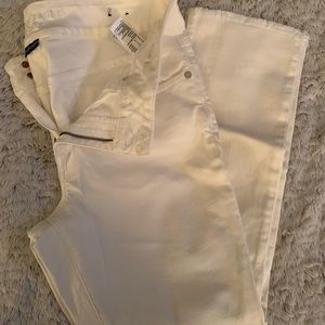 White Cropped jeans with fringe